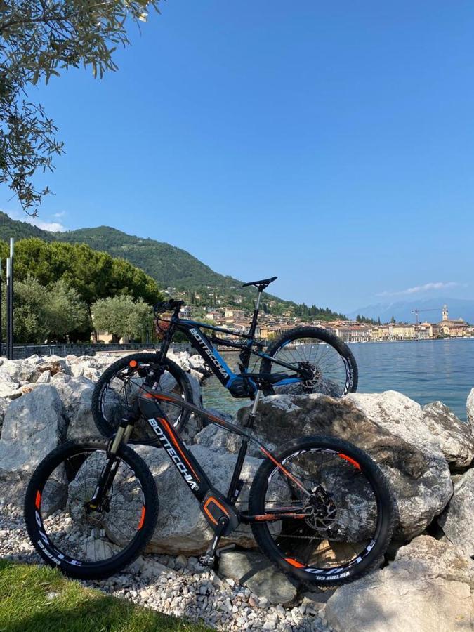 Bike Hotel Touring Gardone Riviera & Beach Luaran gambar